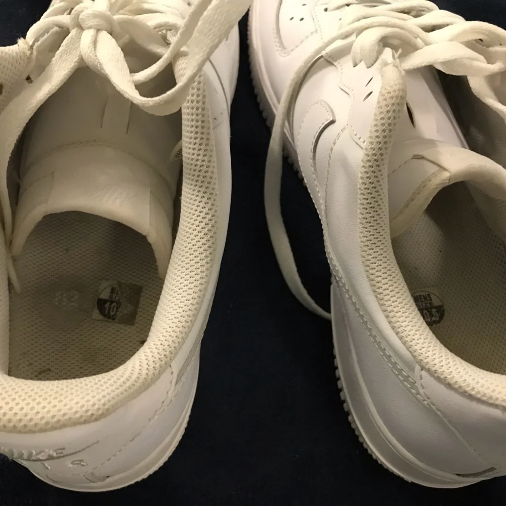 SZ 10 Nike Air Force Ones - Picture 4 of 7
